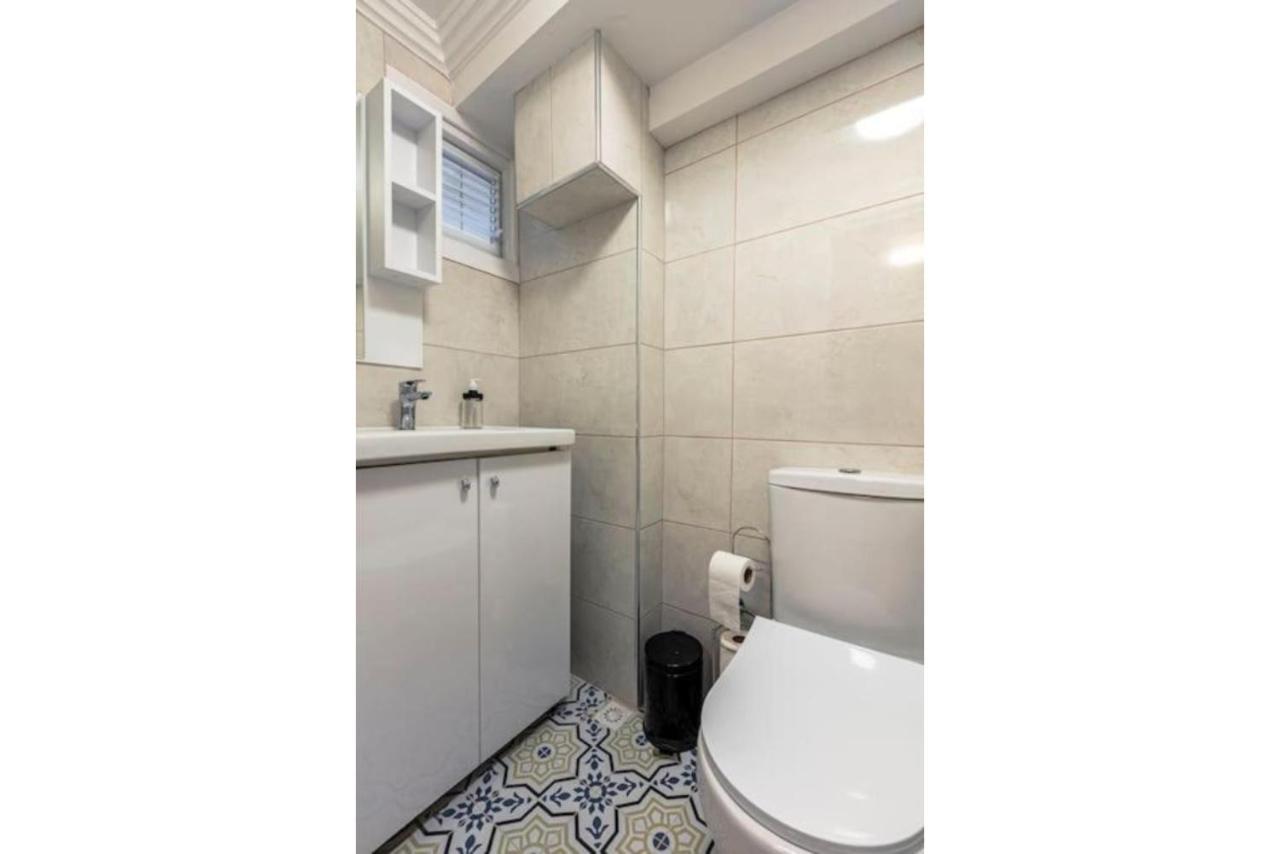 Historical 4-Br Home Steps From Besiktas Stadium & Bosphorus Views - Prime Nisantasi Location! Isztambul Kültér fotó